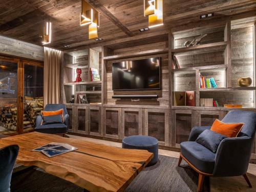 Avoriaz Apartment | Luxueux Appartement 7 Pièces à Morzine avec Spa, Piscine et Accès Direct aux Pistes - FR-1-314-96