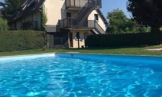 Saint-Arnoult Apartment | Luxueux rez de Jardin Deauville