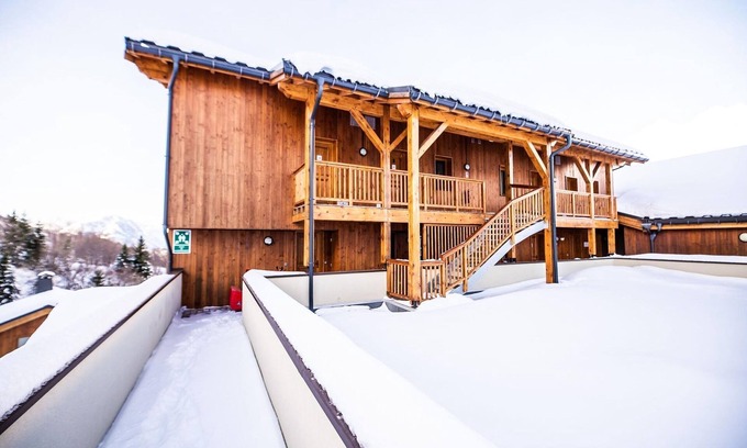Saint-Francois-Longchamp Apartment | Luxurious apartment near the slopes
