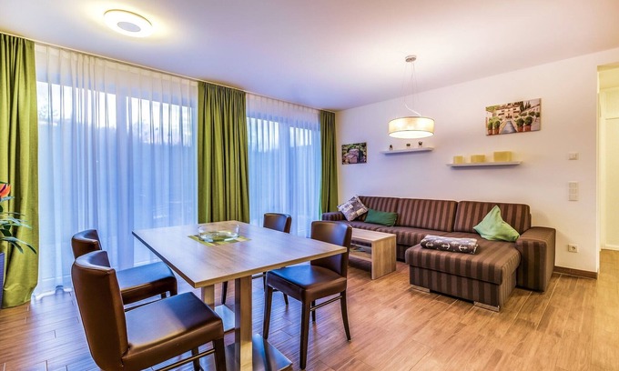 Grossposna Apartment | Luxuriöse Ferienwohnung am Störmthaler See
