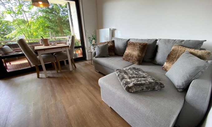 Hahnenklee Apartment | Luxuriöses Ferienapartment mit Blick ins Grüne Sowie mit Tiefgaragenstellplatz