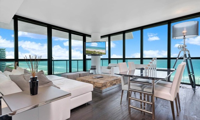 South Beach Condo | Luxurious 2/2 Ocean Front Condo 1907 - Located at The Setai