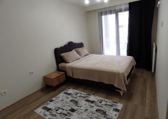 Bahcelievler Apartment | Luxurious 2 bedroom flat with pool and garden.