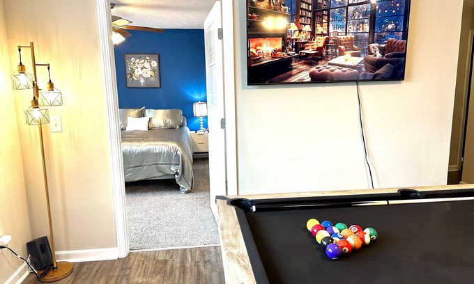 Columbus Apartment | Luxurious 2B2B near Fort Moore!