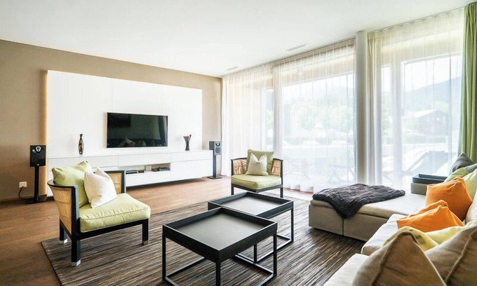 Flims Apartment | Luxurious 3.5-room apartment for max. 5 people.