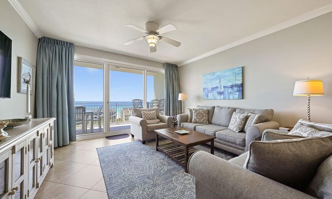 Fort Walton Beach - Destin Condo | Luxurious 3 BR Beach Front Condo in Destin - Newly Renovated, Under New Management!