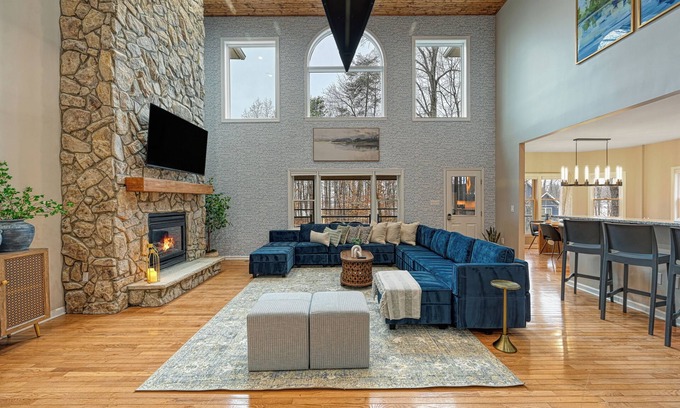 Bumpass House | Luxurious 8-Bed Lakefront Retreat with Private Beach, Hot Tub & Sauna!