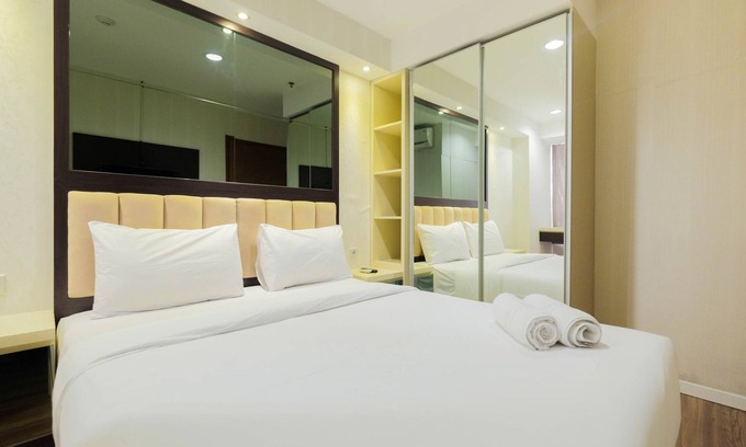 Depok Apartment | Luxurious and Comfy 2BR Cinere Bellevue Suites Apartment