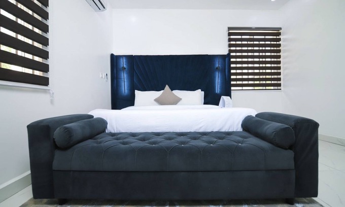 Utako Apartment | Luxurious and cozy 2-bedroom apartment,fully furnished.