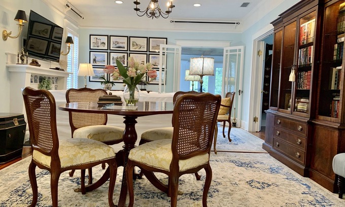 St. Augustine Apartment | Luxurious and Relaxing Elegance Upstairs 🚭