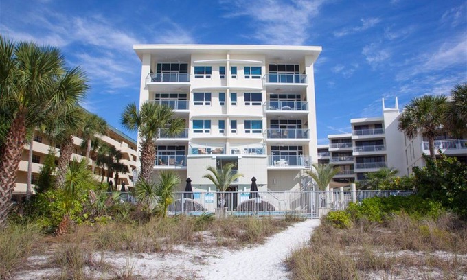 Siesta Key Condo | Luxurious Beach Front Condo On Siesta Key