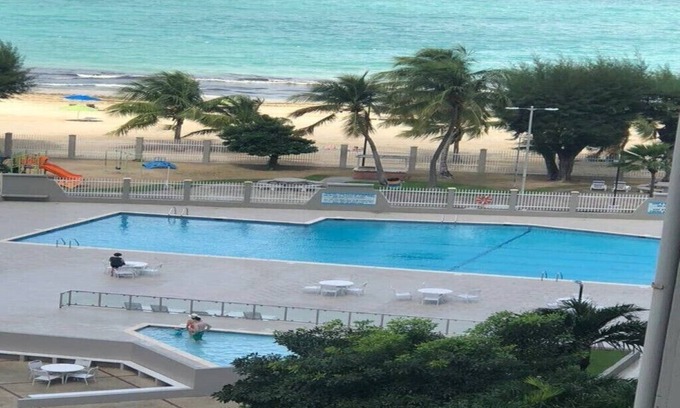 Isla Verde Apartment | Luxurious Beachfront Paradise