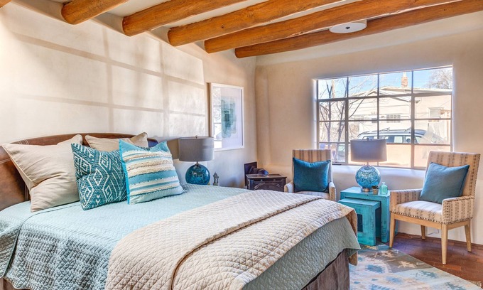 Downtown Santa Fe House | Luxurious Casita del Sol - 5 Min. Walk to Plaza