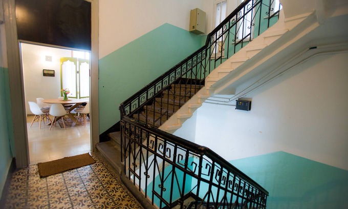 Tel Aviv Apartment | Luxurious designer 4 bdr apt 400m from TLV beach