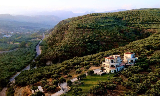 Kissamos House | Luxurious Seacoast Farm in Western Crete's Olive Region. Great for large groups.