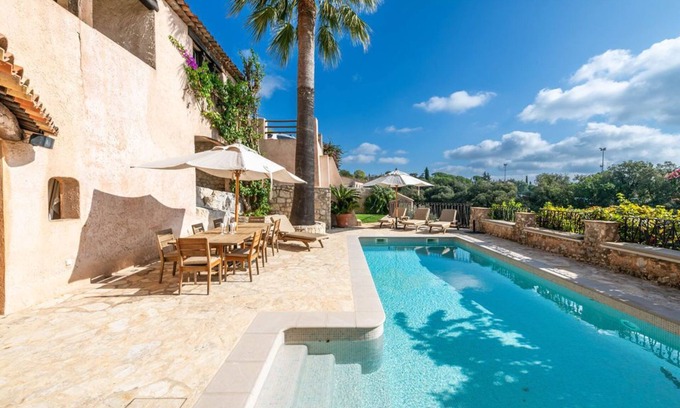 Tourrettes-sur-Loup Villa | Luxurious historic villa, pool & jacuzzi, stunning sea and village views.