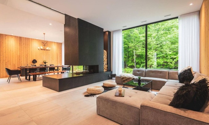 La Conception Ski Chalet | Luxurious Heaven Lodge Tremblant-4 Bdrs w/HotTub