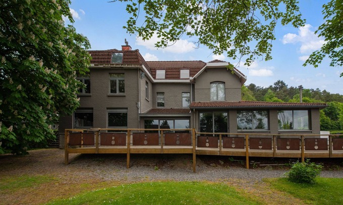Durbuy House | Luxurious holiday home on the banks of the Ourthe
