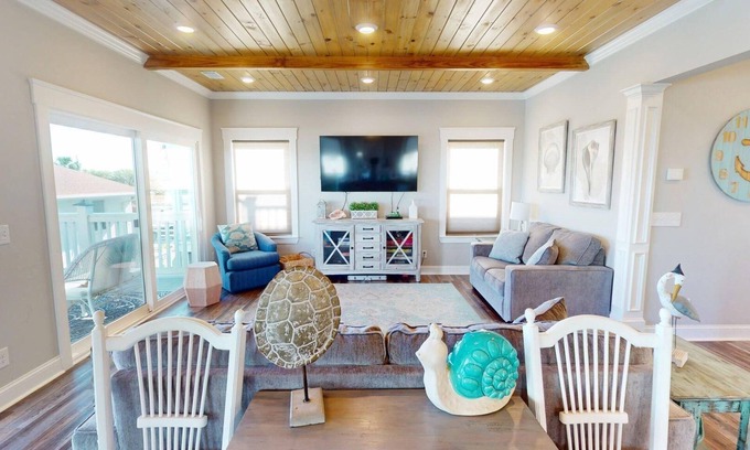 Savannah Beach House | Luxurious home w. private pool + rooftop deck views.