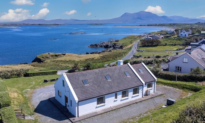 Ardnagreevagh House | Luxurious House in Renvyle - situated on the Wild Atlantic Way