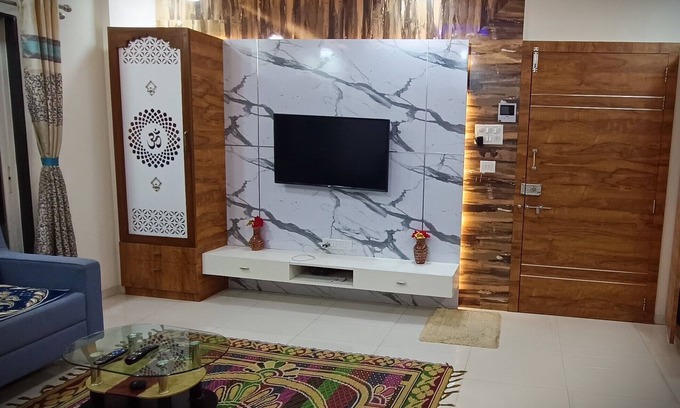 Baner House | Luxurious house with AC+ free car parking