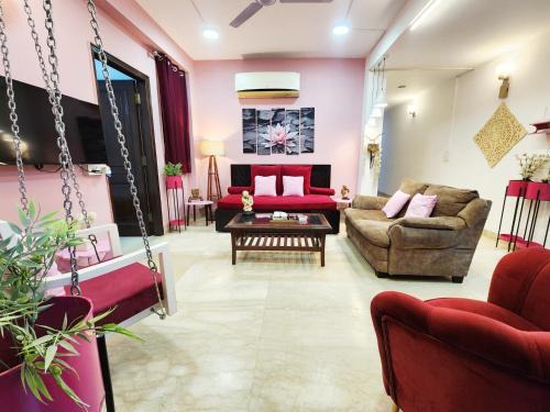Greater Kailash Apartment | Luxurious modern 2BHK prime location Delhi (13)