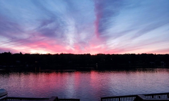 Stanwood House | Luxurious Muskegon River Getaway