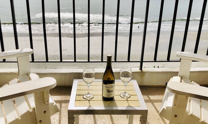 North Myrtle Beach Condo | LUXURIOUS OCEANFRONT CONDO! YOU AND YOUR FAMILY DESERVE THIS PLACE!
