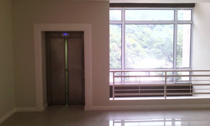 Saint Andrew Apartment | Luxurious one bedroom with balcony in relaxing, tranquil environment.