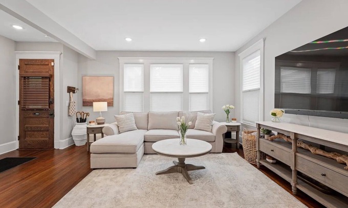 West New Haven Apartment | Luxurious private 2 bedroom apartment inspired and designed for medical professionals.