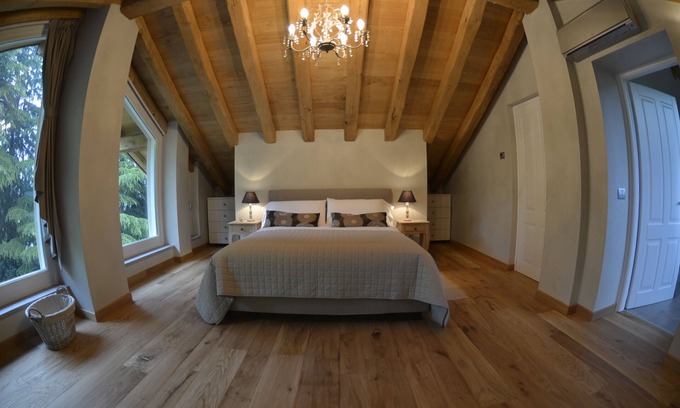 Carbonate House | Luxurious property near Milan, Como and Varese