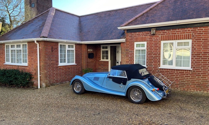 New Forest District House | Luxurious , quiet cottage in the centre of Lyndhurst