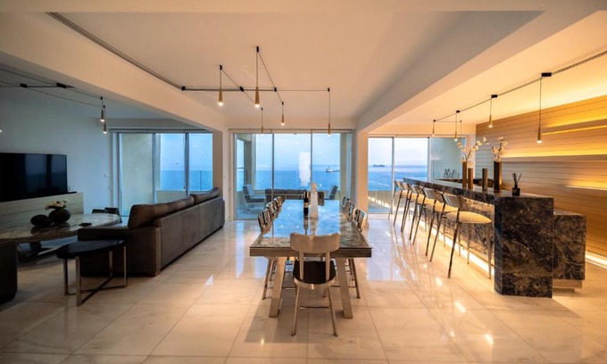 Old Town of Limassol Apartment | Luxurious Sea Front Three Bedroom Apartment
