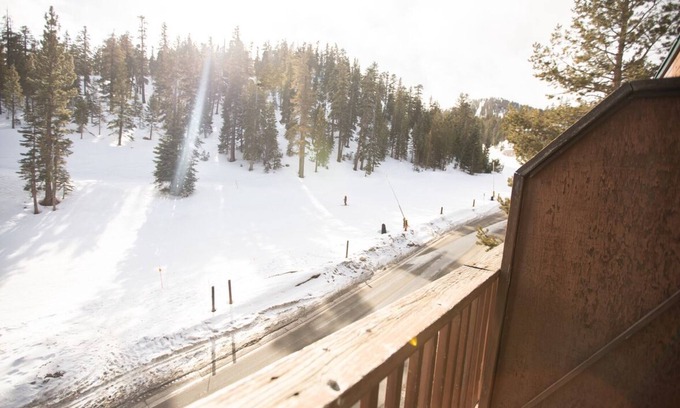 Tahoe Village Condo | Luxurious Ski In Ski Out Heavenly Condo