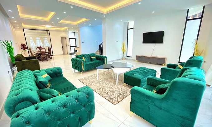 Bole House | Luxurious & Spacious Mega Home! In the Best Neighborhood!