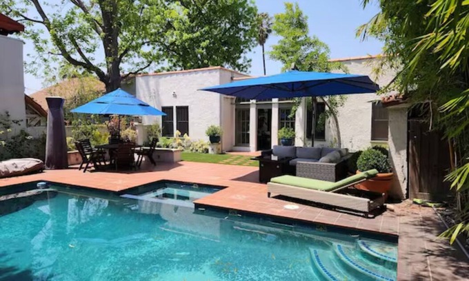 Hollywood House | Luxurious Spanish villa w/pool+spa, pets welcome