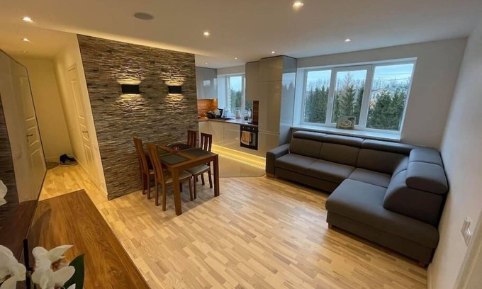 Cesis Apartment | Luxurious stay at modern apartment (Cesis), Luxurious stay at modern apartment (Cesis)