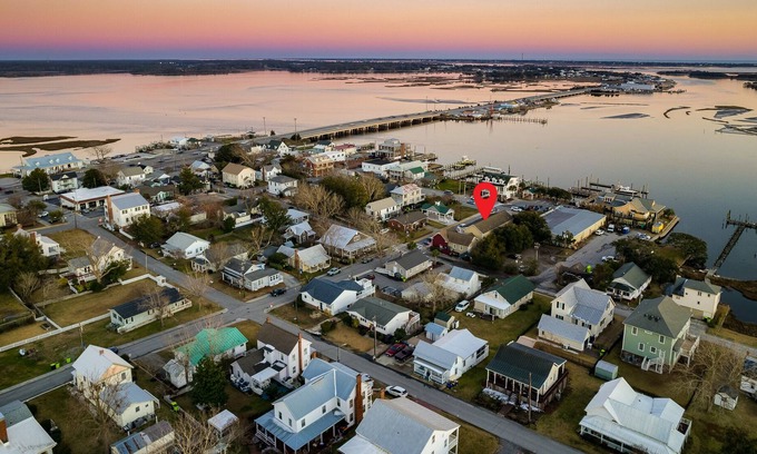 Swansboro Apartment | luxurious studio apartment in the heart of Swansboro’s historic waterfront #7