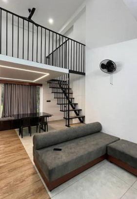 Kumbalam House | Luxurious studio House
