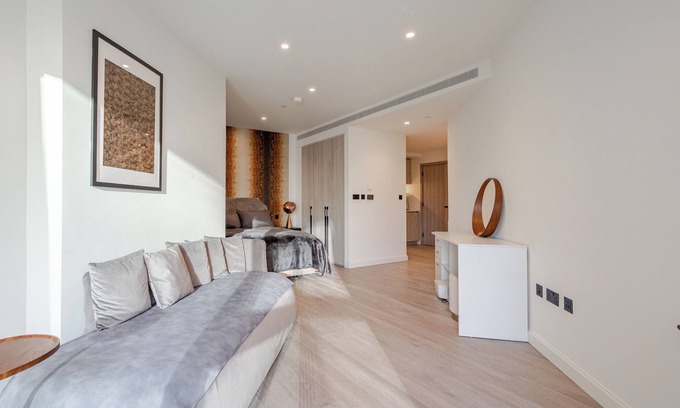 Canary Wharf Apartment | Luxurious studio in Canary Wharf