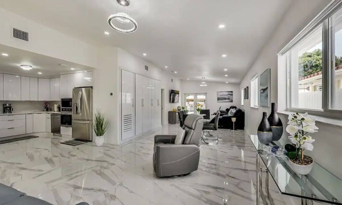Hialeah House | 💎Luxurious Tropical Private Oasis by Mia Airport