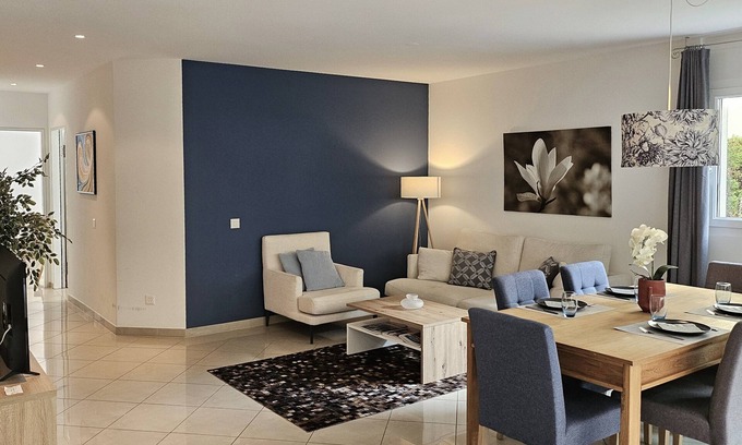Ascona Apartment | Luxurious vacation apartment in Ascona: your lakeside retreat!