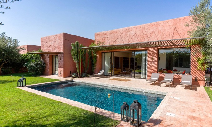 Tameslouht Villa | Luxurious villa 4 bedrooms, 2 living rooms, 14 m pool on Royal Palm golf course