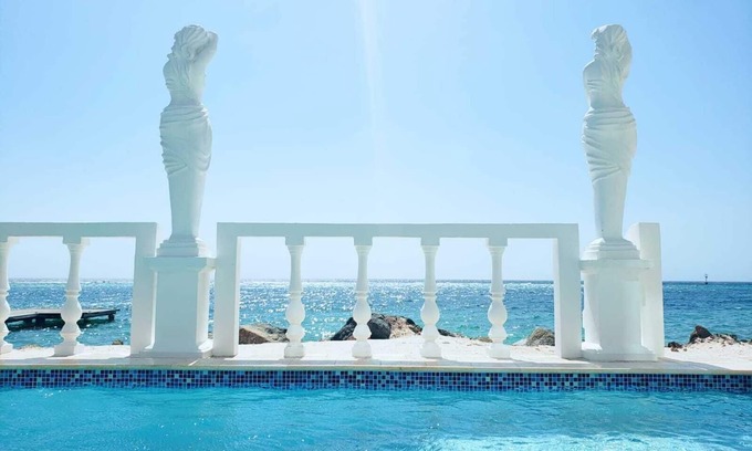 Savaneta House | Luxurious Villa Fillipe 1 Brand New! Sea View: Spacious, Private Pool & AC