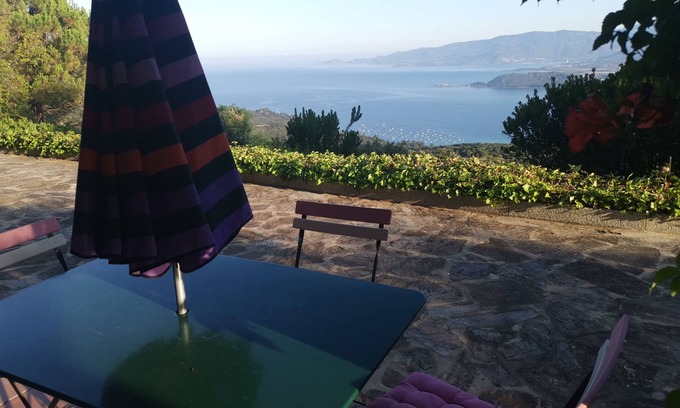 Calcatoggio Villa | Luxurious Villa with breathtaking panoramic sea and mountain views