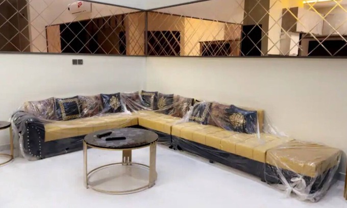 Bahria Town House | Luxurious western house Bahria town phase 8 sect L