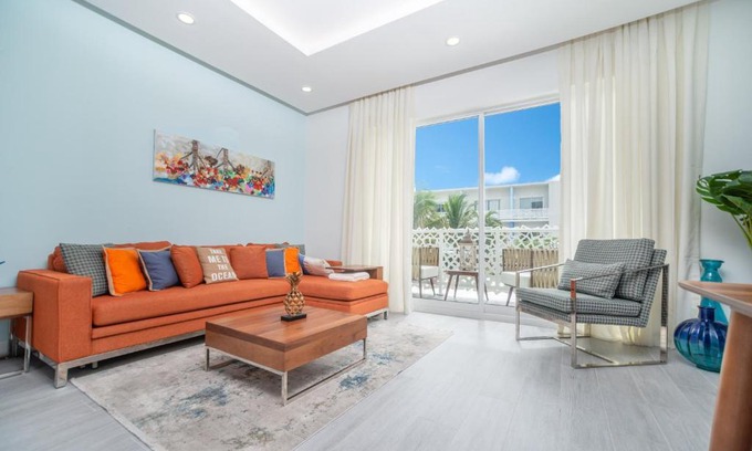 Seven Mile Beach Apartment | Luxury 1 bed apartment near Seven Mile Beach at The Grove - Villa Island Life