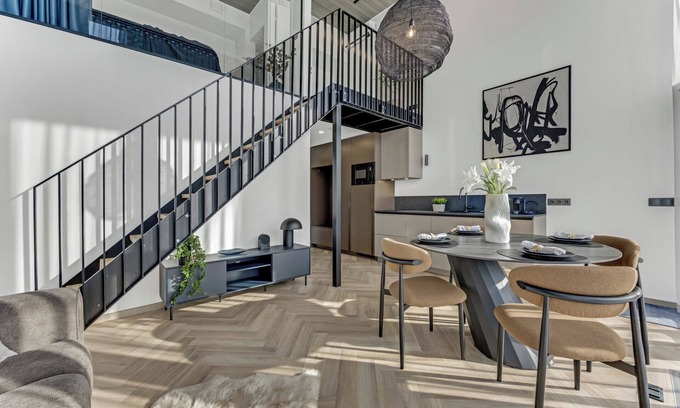 Kalamaja Apartment | Luxury 1-BR Loft/terrace/best area in Tallinn/AC