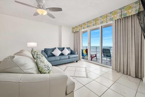 Brush - Stewarts House | Luxury 10th Floor 3 BR Condo Direct Oceanfront Wyndham Ocean Walk Resort Daytona Beach | 1011
