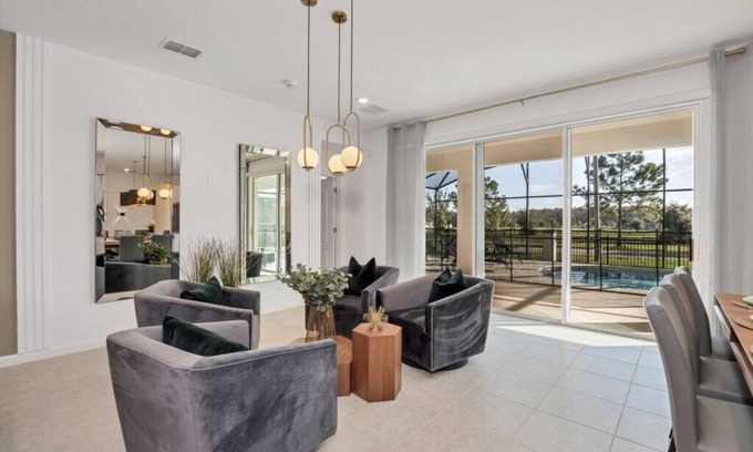 Kissimmee Villa | Luxury 15Bd Pool Home with Game Room-2489SD